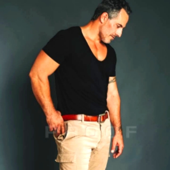 Meet your Posher, Dominick - Picture 3 of 5